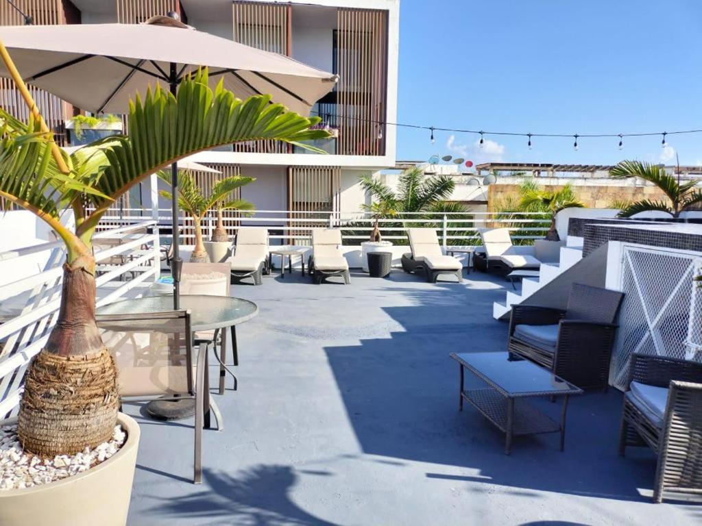 Silversands Hotel Boutique - 5Th Ave Плая дел Кармен Екстериор снимка