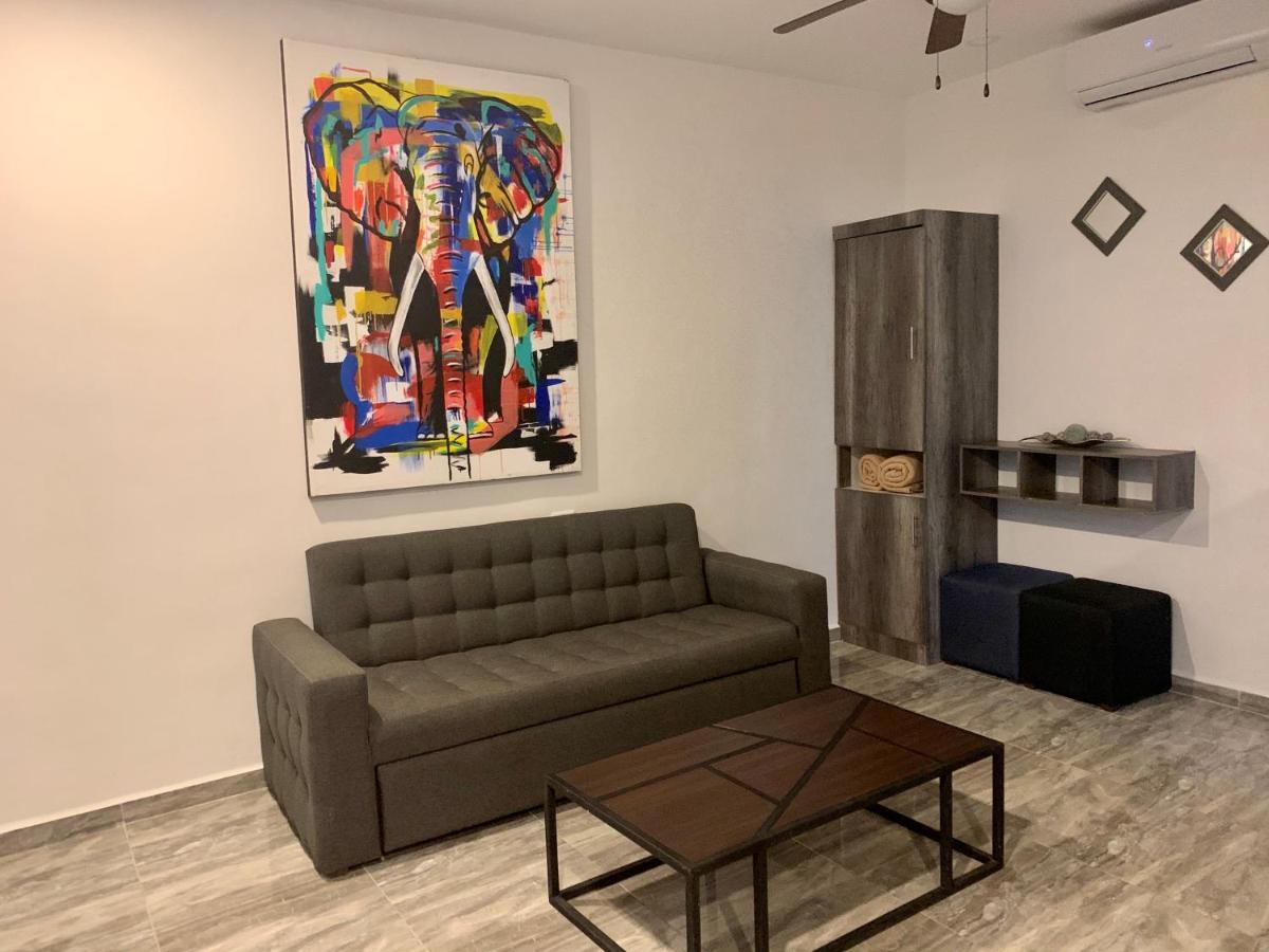 Silversands Hotel Boutique - 5Th Ave Плая дел Кармен Екстериор снимка